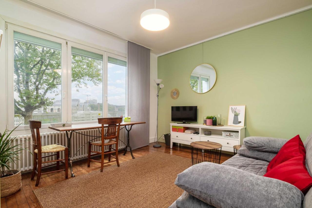 Brest : Charmant Appartement Hypercentre ภายนอก รูปภาพ